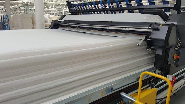 Krojownia - cięcie włóknin