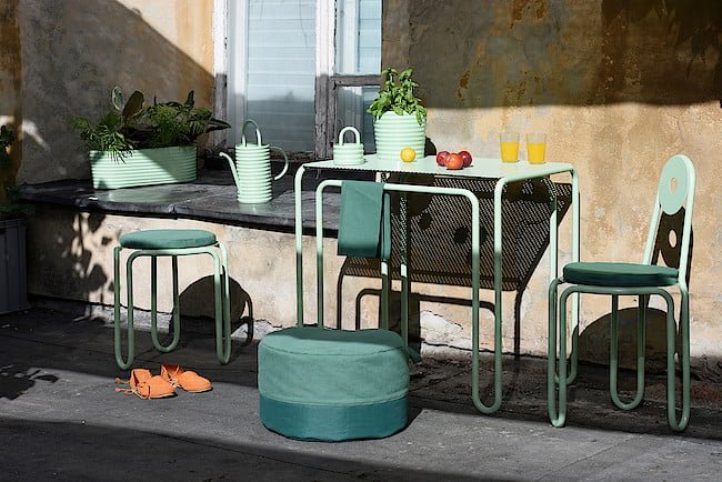 „na balkon!” – zestaw mebli i akcesoriów na balkony miejskie – Agnieszka Cieszanowska i Helena Wierzbowska, laureat Diament Meblarstwa 2022