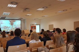 Multidyscyplinarna konferencja „Innowacje w terapii zajęciowej. Dostępność jako przestrzeń współpracy interdyscyplinarnej i międzybranżowej”, którą zorganizował Uniwersytet Przyrodniczy w Poznaniu, lider projektu BaltSe@nioR 2.0.