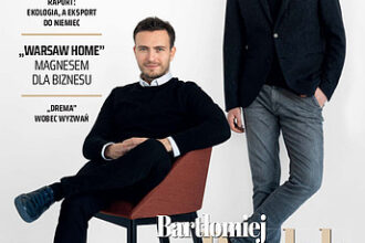 Okładka miesięcznika BIZNES.meble.pl - wydanie listopad 2019. Na okładce: Łukasz Stawarski i Bartłomiej Pawlak. Fot. Weronika Trojanowska