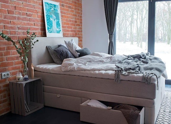 Łóżko kontynentalne „Select Plus” firmy Hilding.