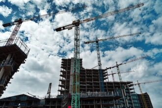 mieszkań przybywa, ale popyt przewyższa podaż