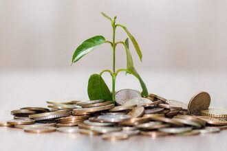 W Krajowym Rejestrze Długów widnieje 2.924 dłużników z branży meblarskiej, których zadłużenie na koniec kwietnia wynosiło 89,5 mln zł.