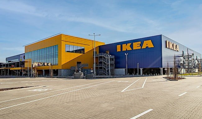 IKEA odkupi meble
