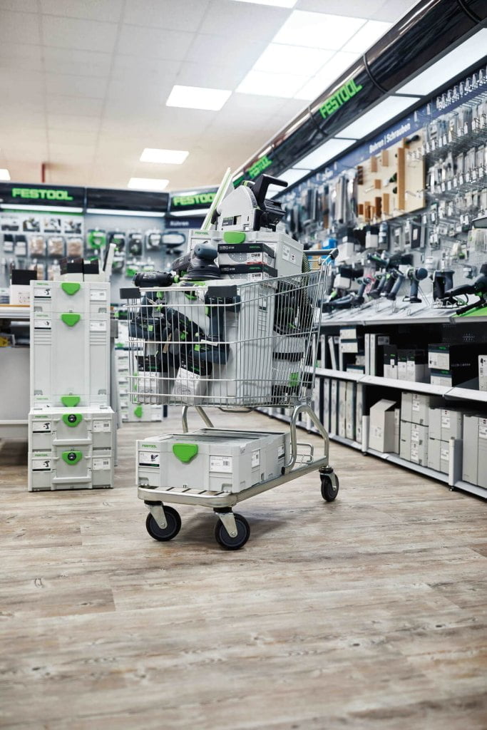Wózek na zakupu w sklepie z narzędziami Festool - miesięcznik i portal informacyjny branży meblarskiej biznes.meble.pl