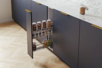 Rejs-miesiecznik-i-portal-informacyjny-branzy-meblarskiej-biznes-meble-pl