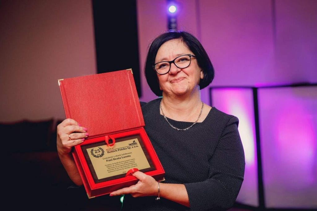 Z dniem 31.03.2026 Beata Lasota odeszła na emeryturę Fot: Hettich.