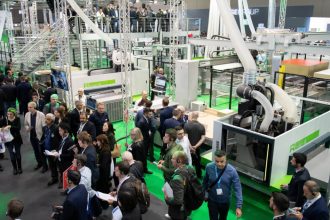 Targi LIGNA - ekspozycja targowa - miesięcznik i portal informacyjny branży meblarskiej biznes.meble.pl