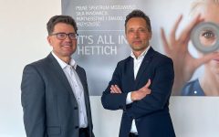 Od lewej: Krzysztof Czekalski, Dyrektor Finansowy i Administracyjny oraz Członek Zarządu Hettich Polska i FGV Europe, oraz Marcin Dzieciuchowicz, General Manager i Prokurent Hettich Polska i FGV Europe. Fot: Hettich.