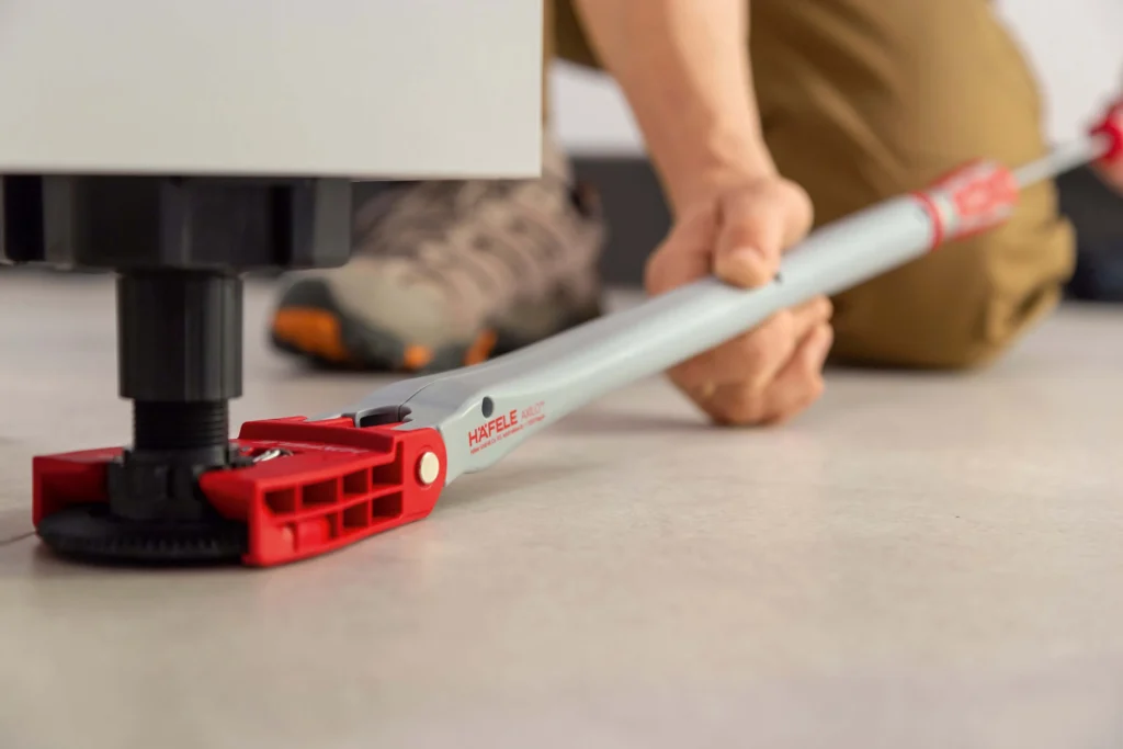 Hafele_Axilo-miesiecznik-i-portal-informacyjny-branzy-meblarskiej-biznes-meble-pl