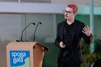 Manuel Rucar z Chlorosphere mówi o tym, jakie znaczenie mają kolory w ogrodzie.