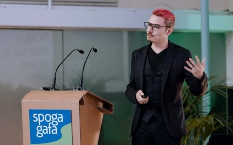 Manuel Rucar z Chlorosphere mówi o tym, jakie znaczenie mają kolory w ogrodzie.