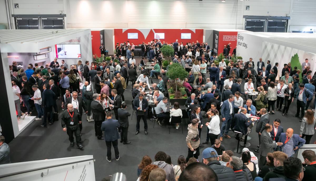 Hafele - stoisko na targach Interzum 2023 - miesięcznik i portal informacyjny branży meblarskiej biznes.meble.pl