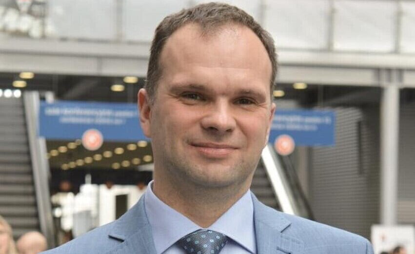 Michał Strzelecki, dyrektor biura Ogólnopolskiej Izby Gospodarczej Producentów Mebli, o tym jaka jest sytuacja branży meblarskiej i co czeka przemysł drzewny w Polsce.