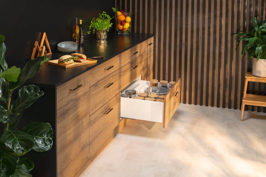 Hafele-Matrix-S-Slim-miesiecznik-i-portal-informacyjny-branzy-meblarskiej-biznes-meble-pl