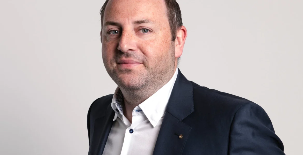 Daniel Hofer, członek rodziny właścicieli Hofer i dyrektor zarządzający Stöcklin Möbel AG. Rehau. Miesięcznik i portal informacyjny branży meblarskiej biznes.meble.pl