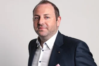 Daniel Hofer, członek rodziny właścicieli Hofer i dyrektor zarządzający Stöcklin Möbel AG. Rehau. Miesięcznik i portal informacyjny branży meblarskiej biznes.meble.pl