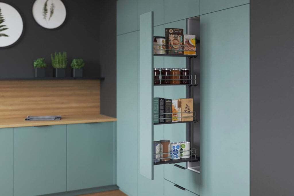 Rejs - Maxima SILVA, cargo midi - miesięcznik i portal informacyjny branży meblarskiej biznes.meble.pl