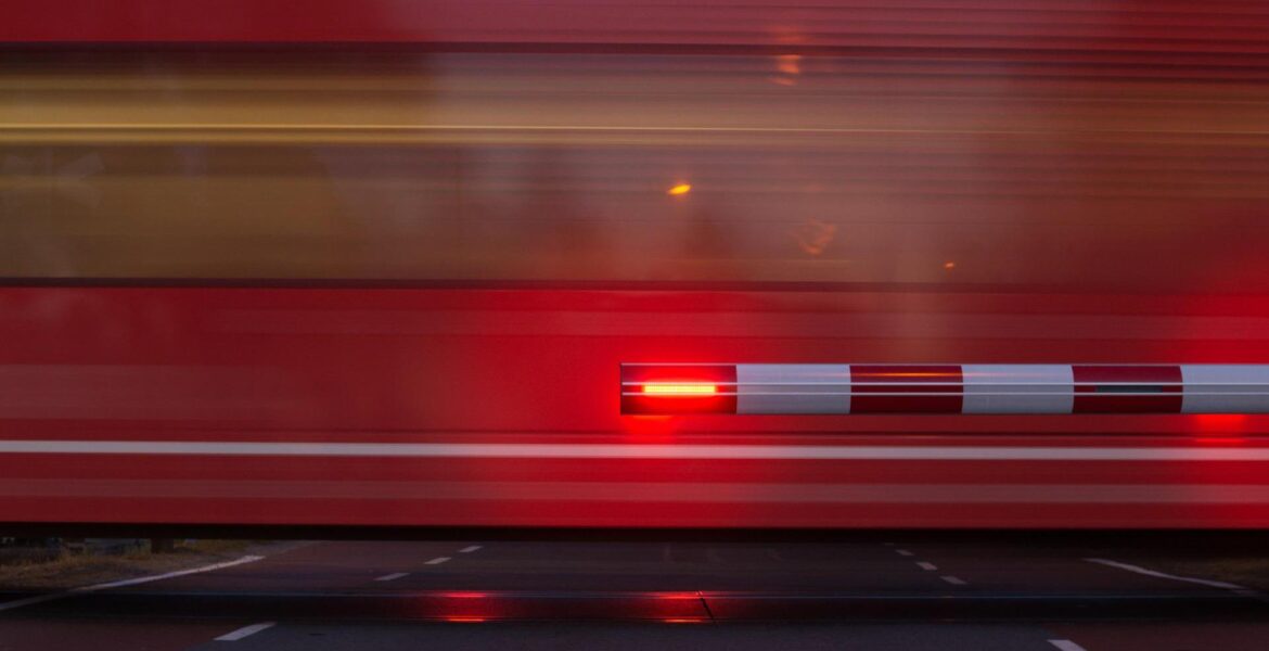 Wyhamowanie w sprzedaży mebli.