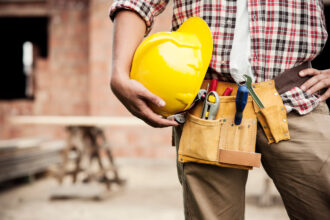 construction-worker-miesiecznik-i-portal-informacyjny-branzy-meblarskiej-biznes-meble-pl