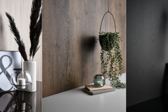 Płyty lakierowane PerfectSense ®Feelwood z oferty Egger