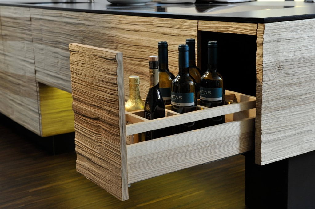 Gaber - płyty meblowe na szafkach