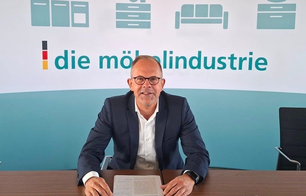 Najnowsze dane dotyczące przemysłu meblarskiego w Niemczech przedstawił Jan Kurth, dyrektor generalny Stowarzyszenia Niemieckiego Przemysłu Meblarskiego.