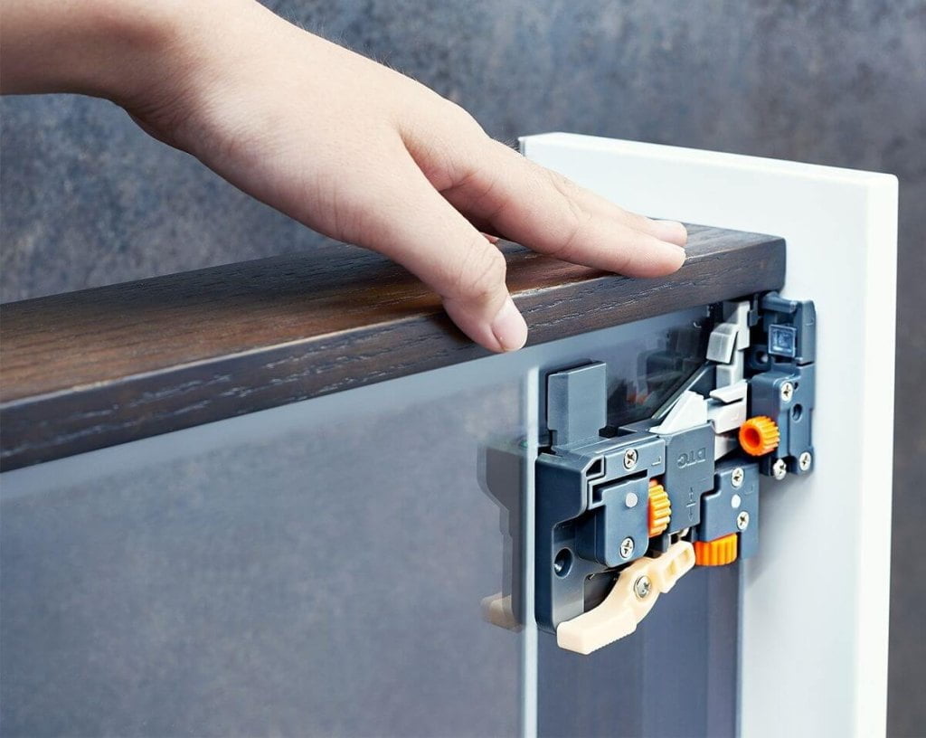 AMIX - prowadnice cichy domyk