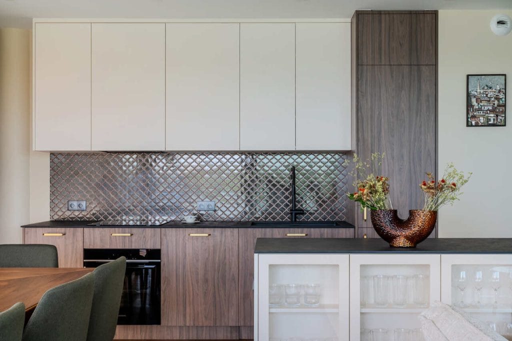 Projekt wnętrza: arch. Dominika Domagała, Deer Design, projekt zabudowy meblowej: Daniel Stochniałek, Deer Wood. Fot. Zagórny Studio.