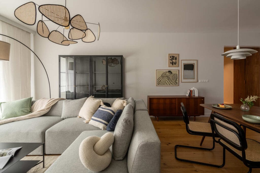 Styl modern vintage w strefie dziennej, proj. KODO.