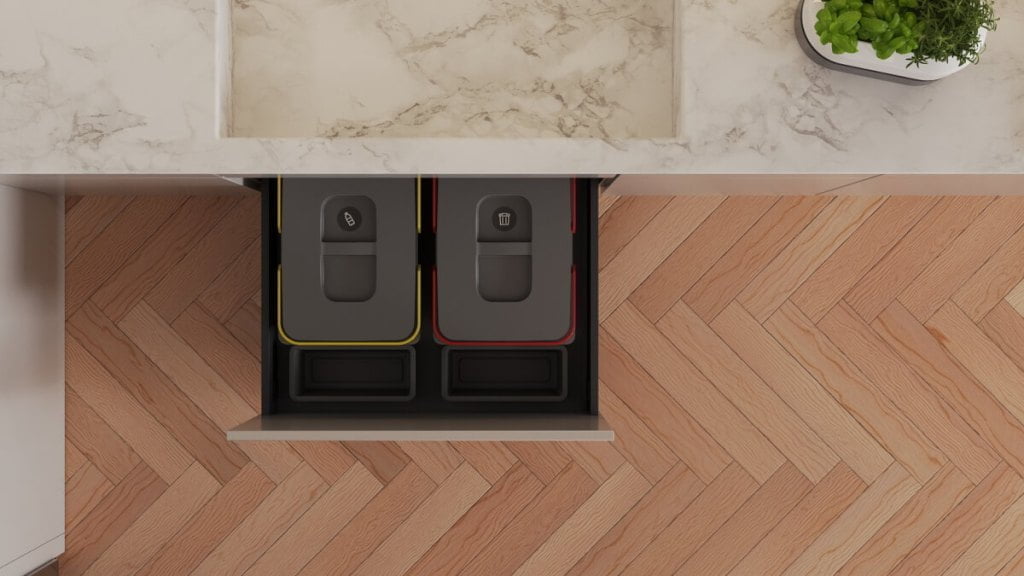 Rejs - Swojskie Smaki - segregacja odpadów Praktiko