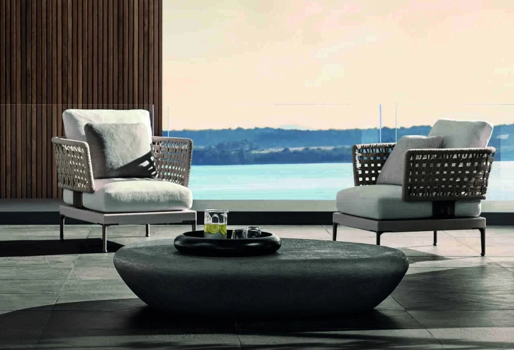 Stony, proj. Rodolfo Dordoni, prod. Minotti.