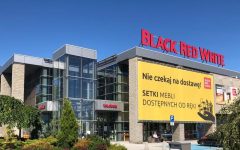 Black Red White stawia na e-commerce
