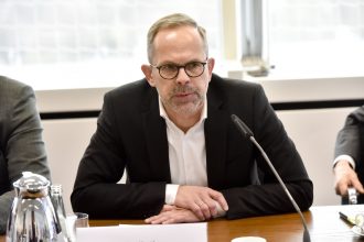 Słabnie popyt na meble na rynku niemieckim mówi Jan Kurth, dyrektor generalny Stowarzyszenia Niemieckiego Przemysłu Meblarskiego.