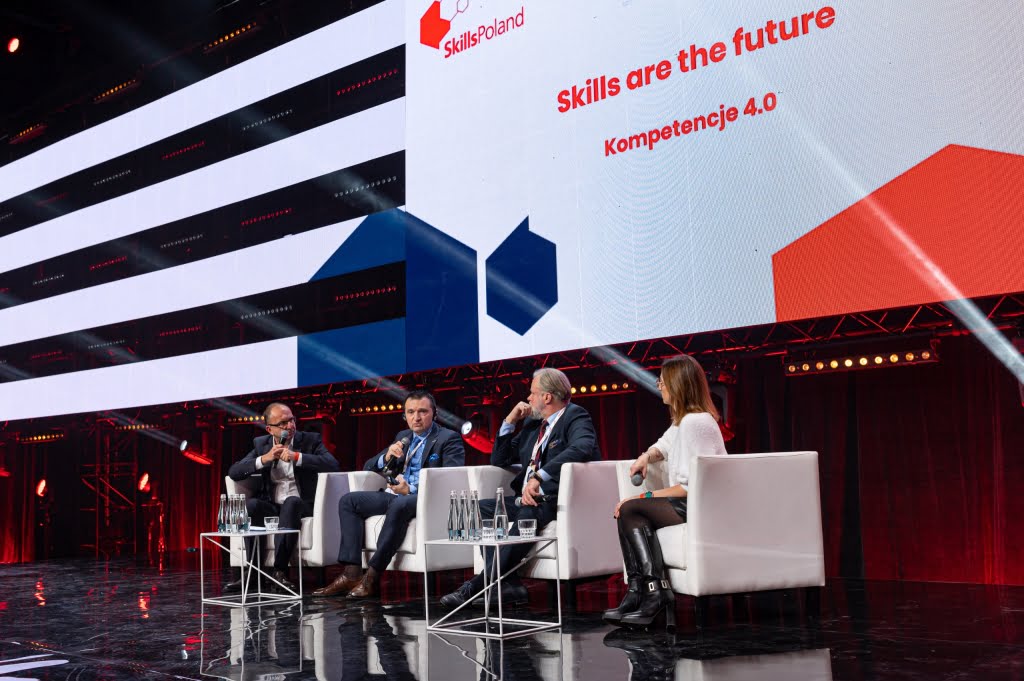 SkillsPoland_konferencja_miesiecznik i portal BIZNES.meble.pl
