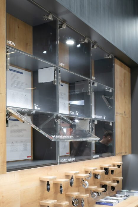 GTV - stoisko targowego Warsaw Home & Contract 2023 - podnośniki HORIIZON