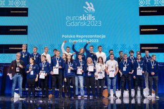 polska reprezentacja na EuroSkills_miesiecznik i portal biznes.meble.pl