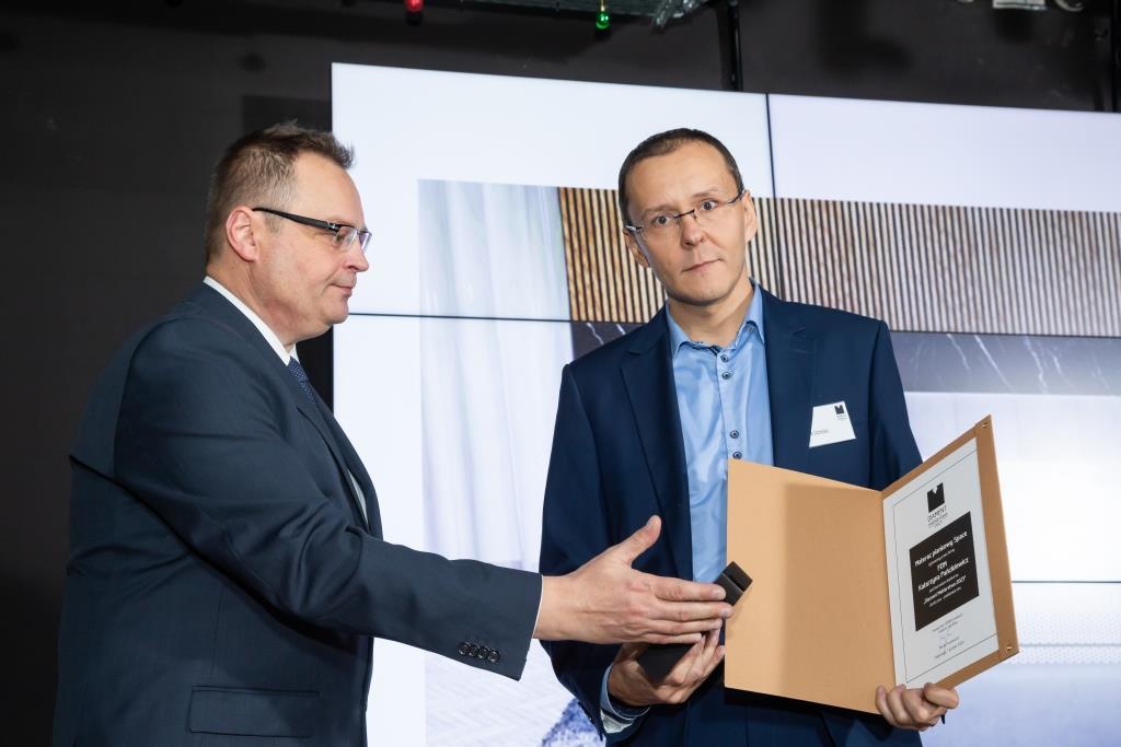 W kategoria strefa snu: podstawa snu triumfował materac piankowy Space zgłoszony przez firmę FDM Katarzyna Pańcikiewicz. Statuetkę Diament Meblarstwa 2023 odebrał Dominik Dziedzic.