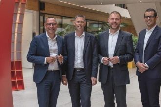 Grupa EGGER - Zarząd firmy.