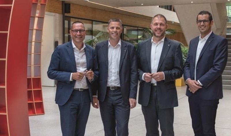 Grupa EGGER - Zarząd firmy.