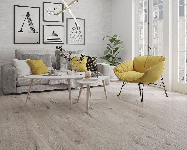 Kolory roku 2021 w salonie