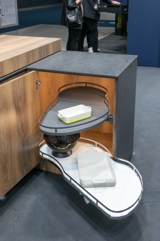 REJS stoisko targowe Warsaw Home 2023 - corner