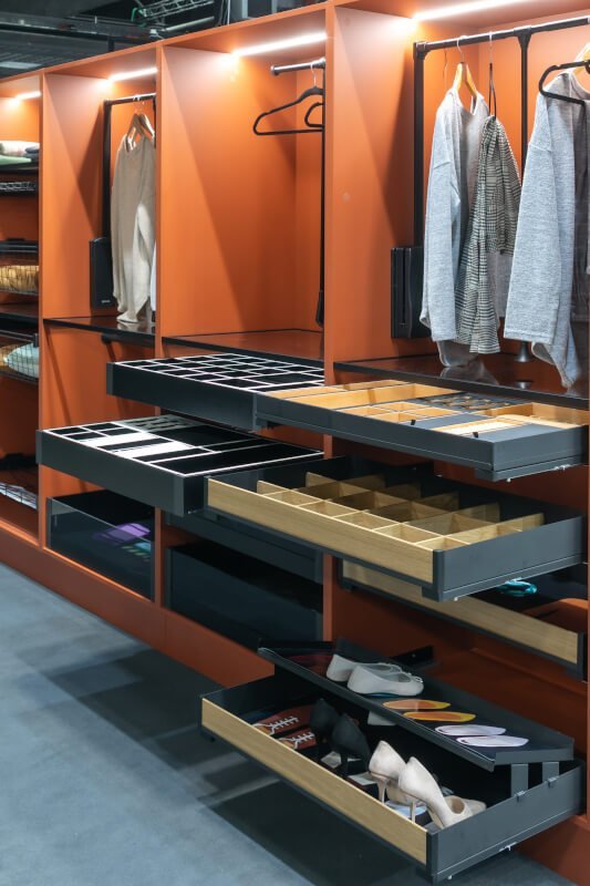 REJS stoisko targowe Warsaw Home 2023 - garderoba