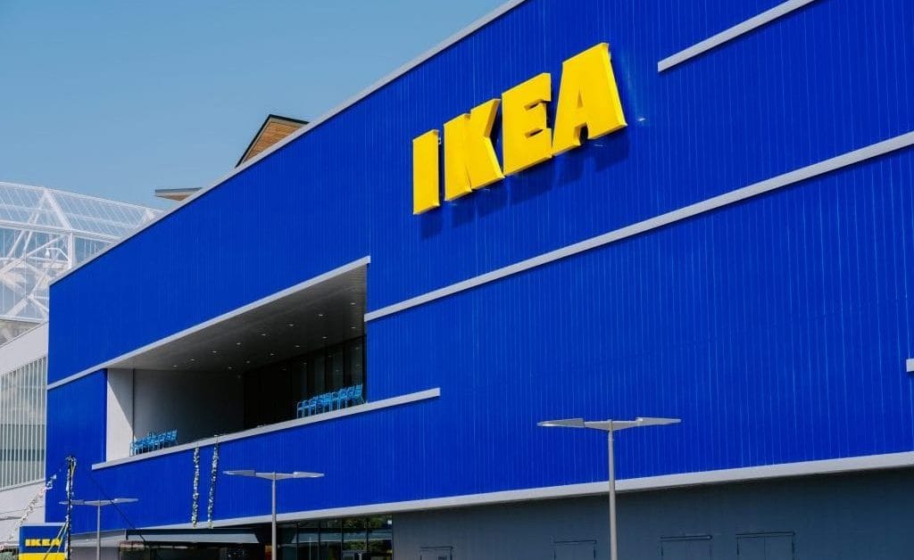 Podczas gdy ceny w IKEA zostały obniżone, w Grupie Ingka spadły przychody.