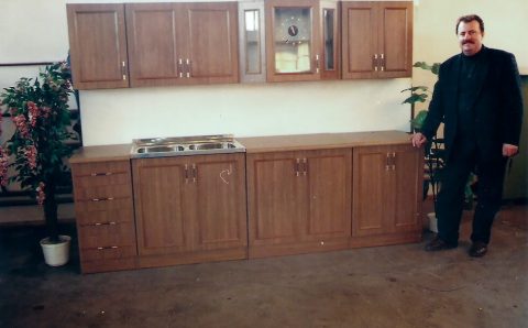 Leszek Wójcik – pierwsze meble kuchenne, 1988 r.