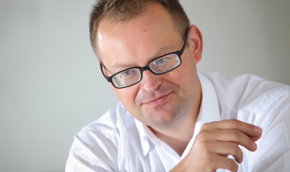 Marek Hryniewicki, redaktor naczelny BIZNES.meble.pl.