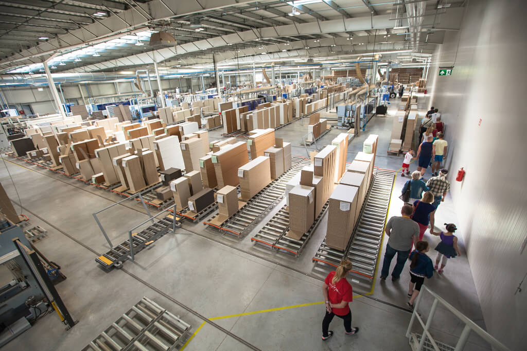 Dni otwarte w Żuławskiej Fabryce Mebli, kwiecień 2015.