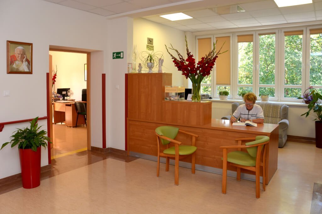 Olsztyńskie Stowarzyszenie Hospicyjne Palium funkcjonuje w dzierżawionych pomieszczeniach Szpitala Miejskiego w Olsztynie.