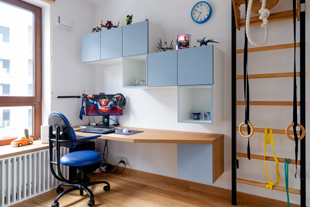 Pokój nastolatka: aranżacja z elementami od Forner.