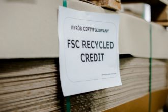 Tektury meblarskie produkowane przez TOP SA posiadają certyfikat FSC